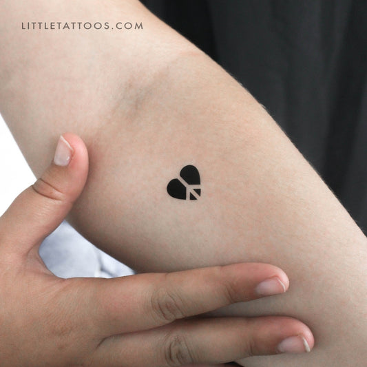 Tatuaje temporal del símbolo de amor y paz en espacio negativo (juego de 3)