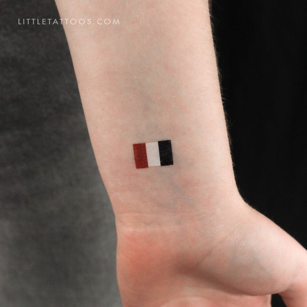 Small Flag of France Temporary Tattoo - Set of 3