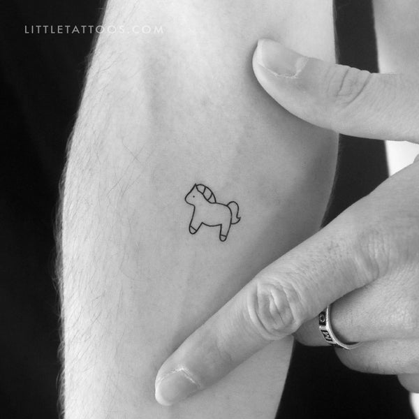 Minimalist Horse Temporary Tattoo - Set of 3