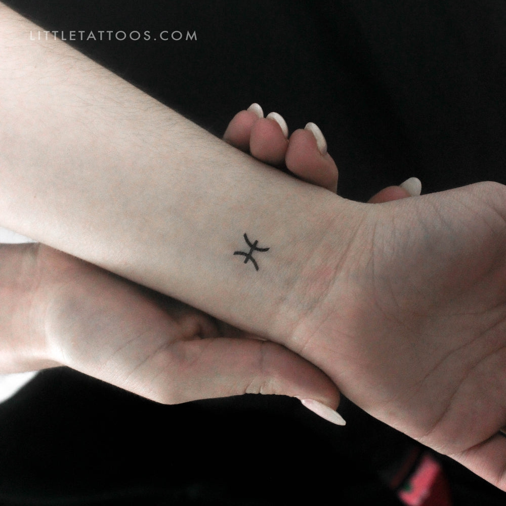 Pisces Zodiac Symbol Temporary Tattoo - Set of 3