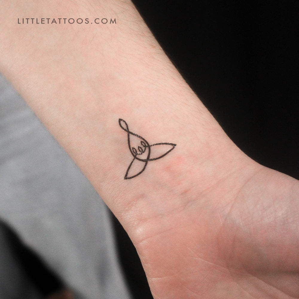 Minimalist Mother of 3 Tattoo Idea