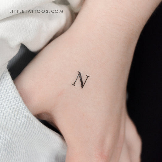 Tatuaje temporal de la letra N mayúscula con serifa - Juego de 3