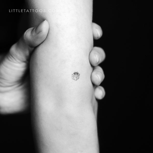 Tiny Gift Box Temporary Tattoo - Set of 3