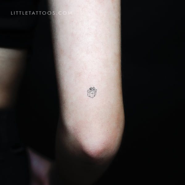 Tiny Gift Box Temporary Tattoo - Set of 3