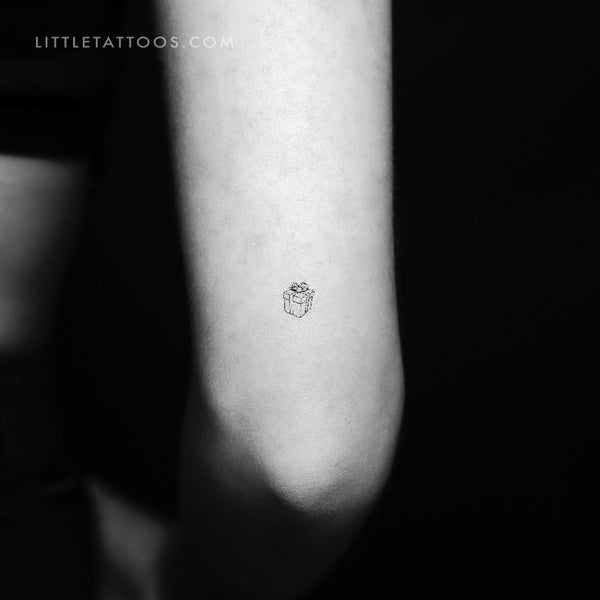 Tiny Gift Box Temporary Tattoo - Set of 3