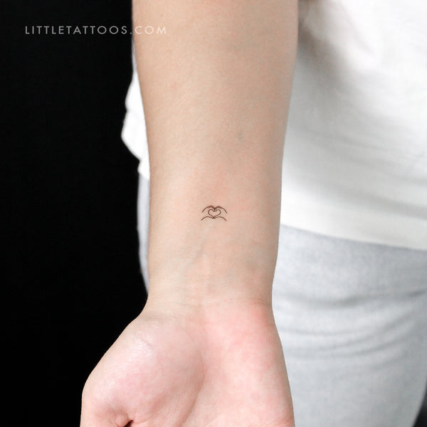 Tiny Heart Hands Temporary Tattoo - Set of 3