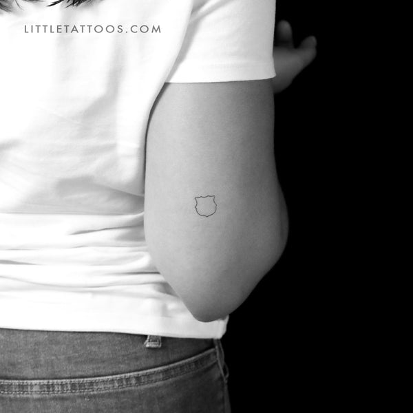 Barcelona Crest Temporary Tattoo - Set of 3