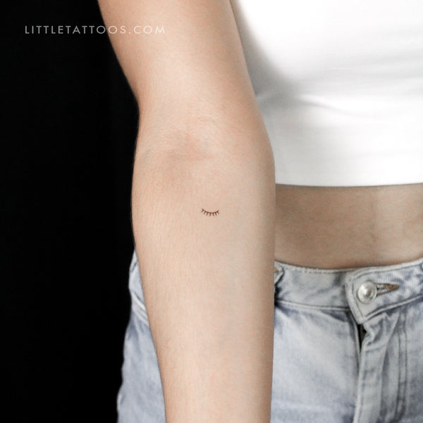 Small Eyelash Temporary Tattoo - Set of 4