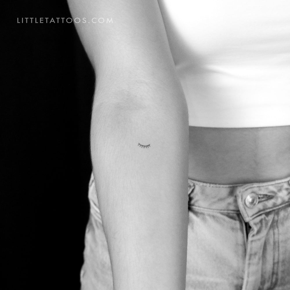 Small Eyelash Temporary Tattoo - Set of 4