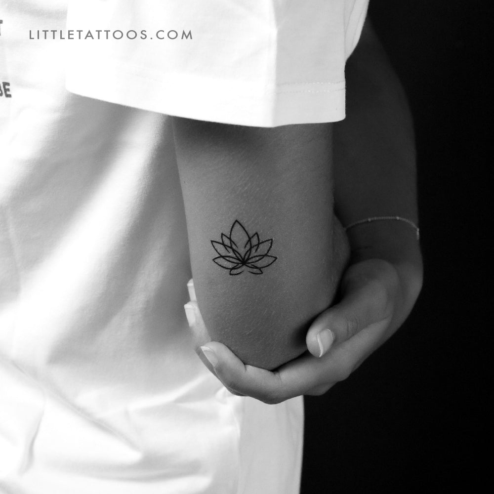Tatuaje temporal minimalista de flor de loto (juego de 3)