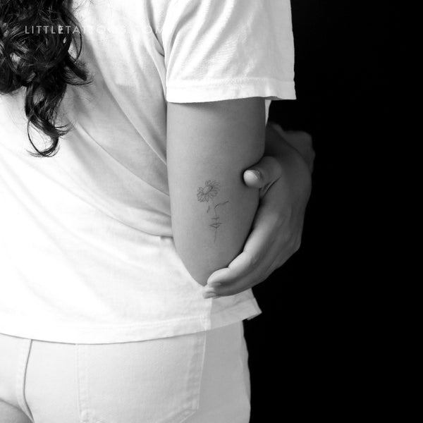 A Dreaming Daisy by Jakenowicz Temporary Tattoo - Set of 3