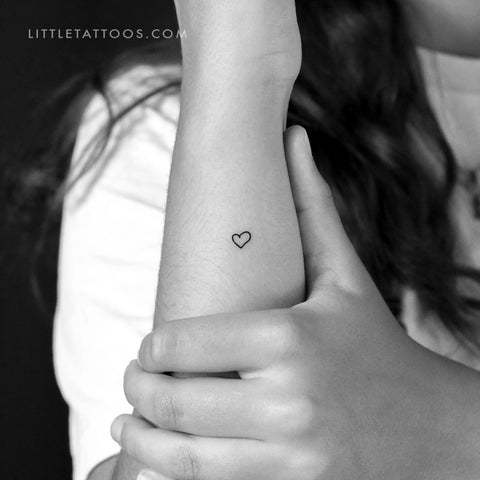 Tiny Hand-Drawn Heart Outline Temporary Tattoo - Set of 3