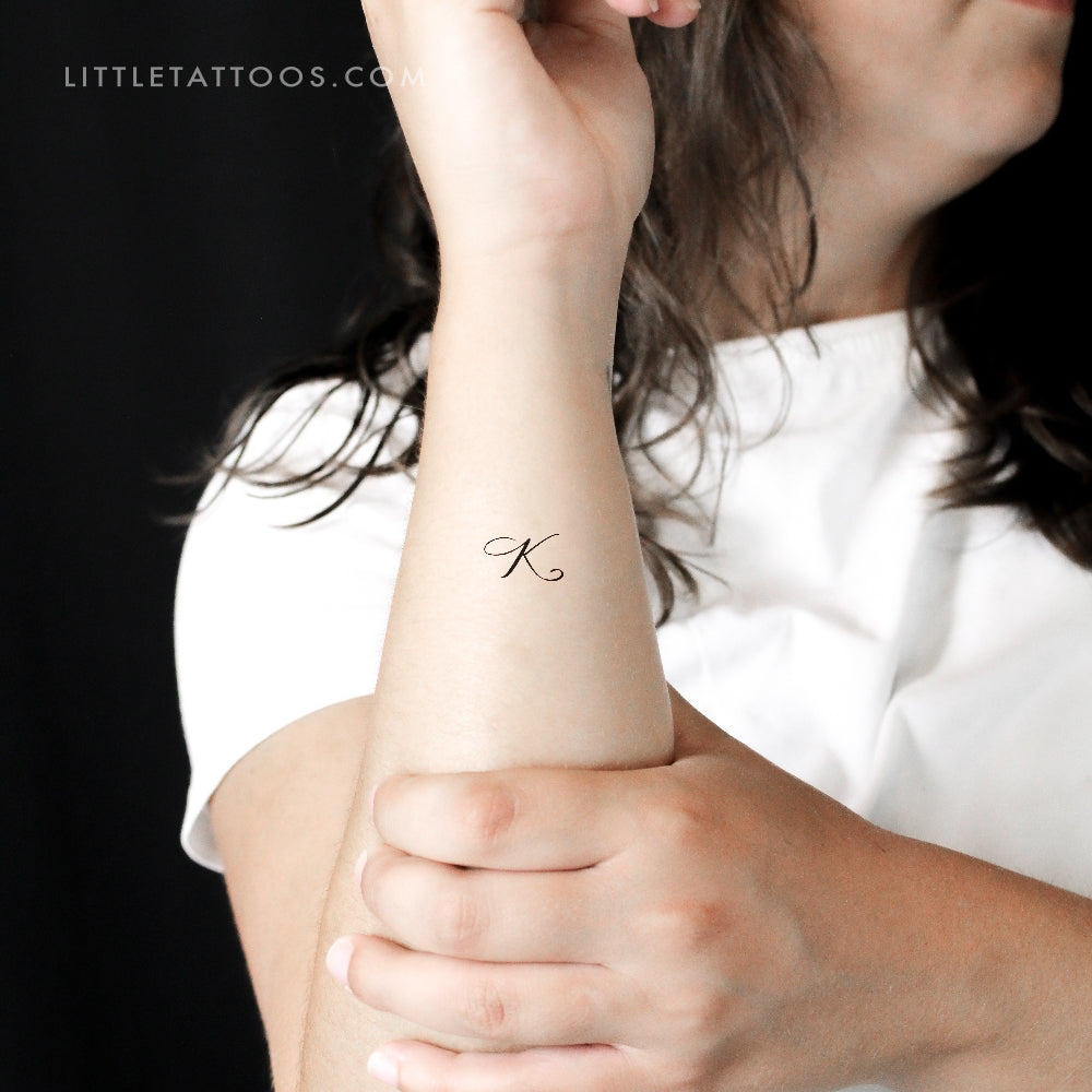 Tatuaje temporal con la letra K pequeña - Juego de 3