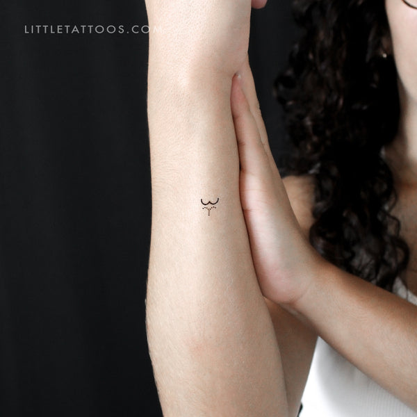 Japanese Toilet Rear Spray Symbol Temporary Tattoo - Set of 3