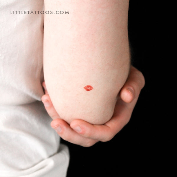 Tiny Kiss Mark Temporary Tattoo - Set of 3