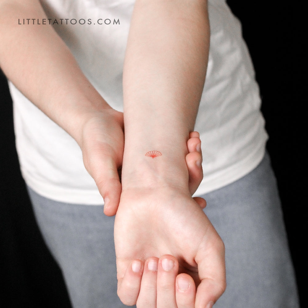 Red Hand Fan Temporary Tattoo - Set of 3