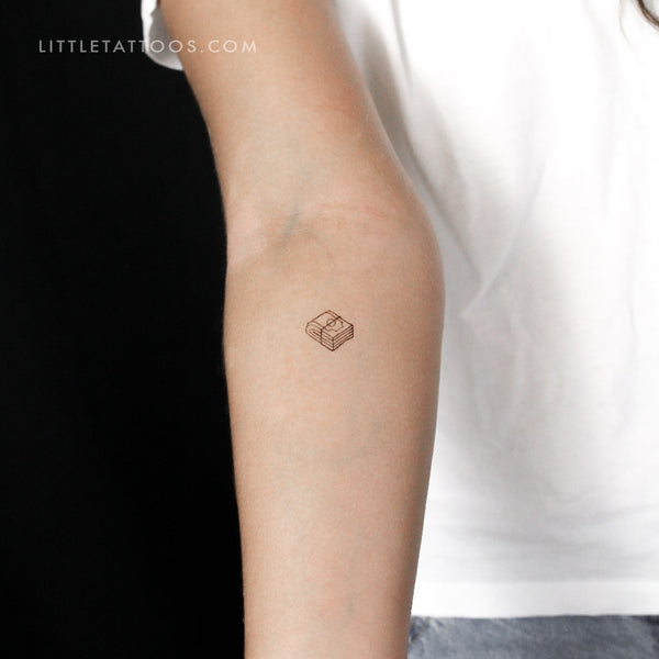 Roll Of Money Temporary Tattoo - Set of 3
