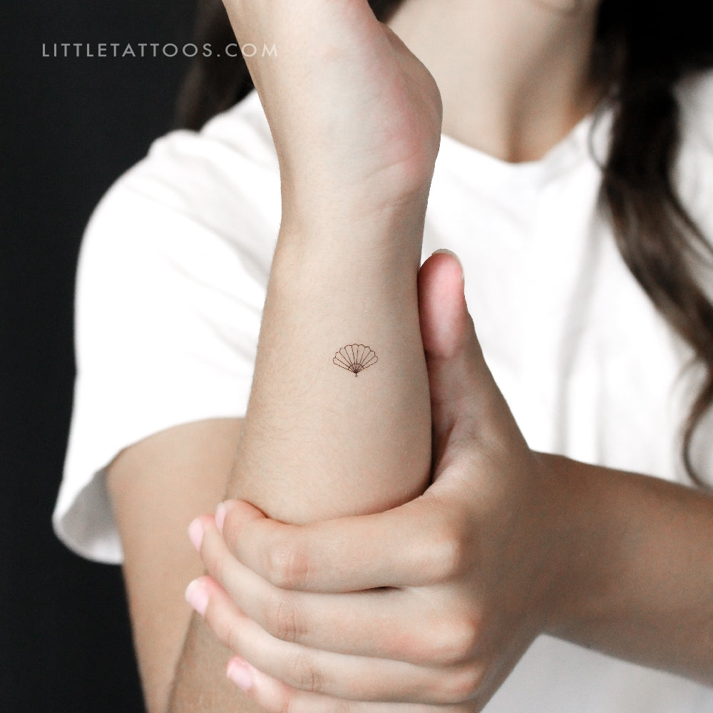 Minimalist Hand Fan Temporary Tattoo - Set of 3