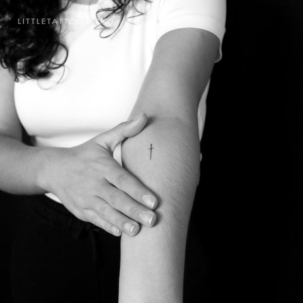 Little Dagger Temporary Tattoo - Set of 3