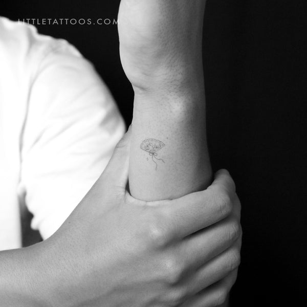 Little Hand Fan Temporary Tattoo By Stefano Mazza - Set of 3