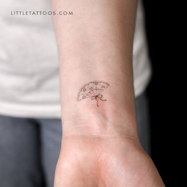 Small Hand Fan Temporary Tattoo By Stefano Mazza - Set of 3