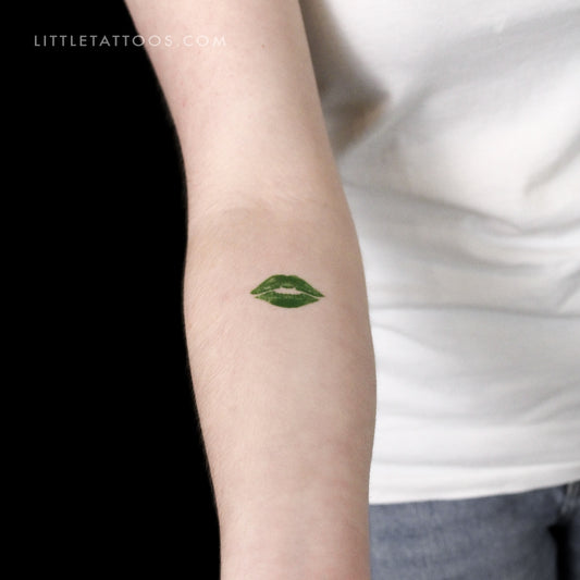 Green Kiss Mark Temporary Tattoo - Set of 3