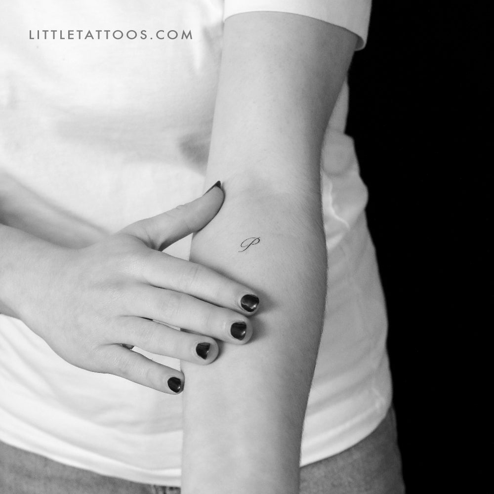 Tatuaje temporal con la letra P (juego de 3)