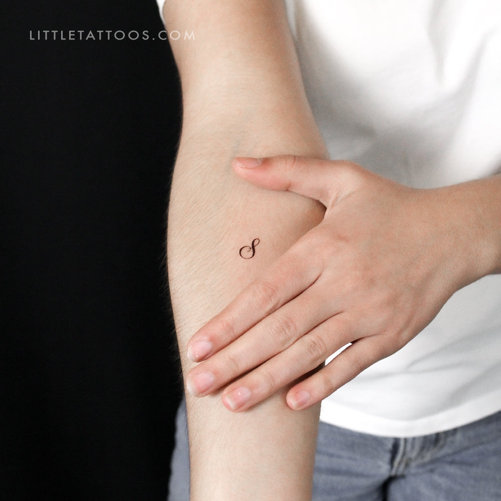 Tatuaje temporal con la letra S pequeña (juego de 3)