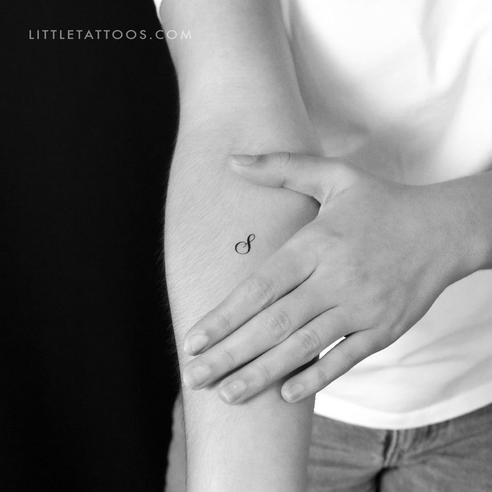 Tatuaje temporal con la letra S pequeña (juego de 3)