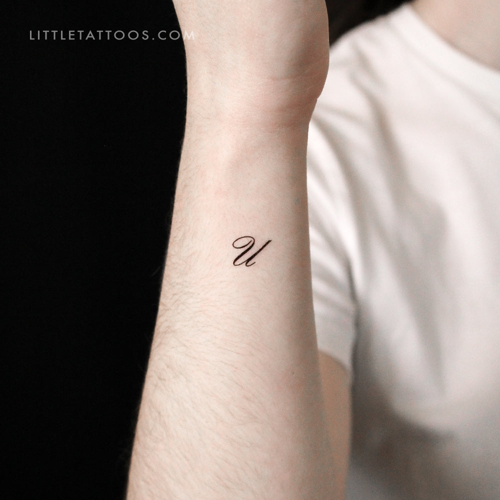Tatuaje temporal con la letra U (juego de 3)