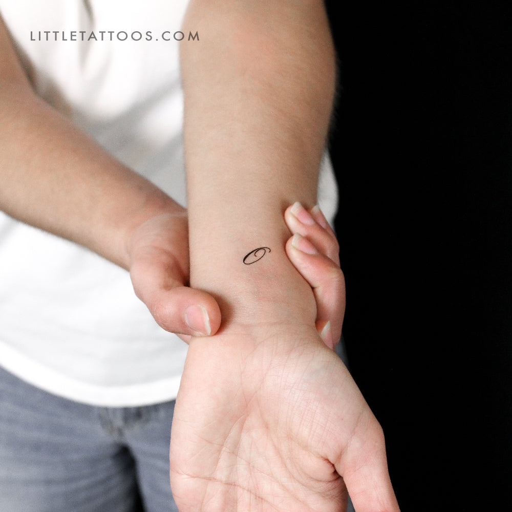 Cursive O Script Temporary Tattoo - Set of 3
