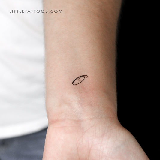 Tatuaje temporal con letra O cursiva (juego de 3)