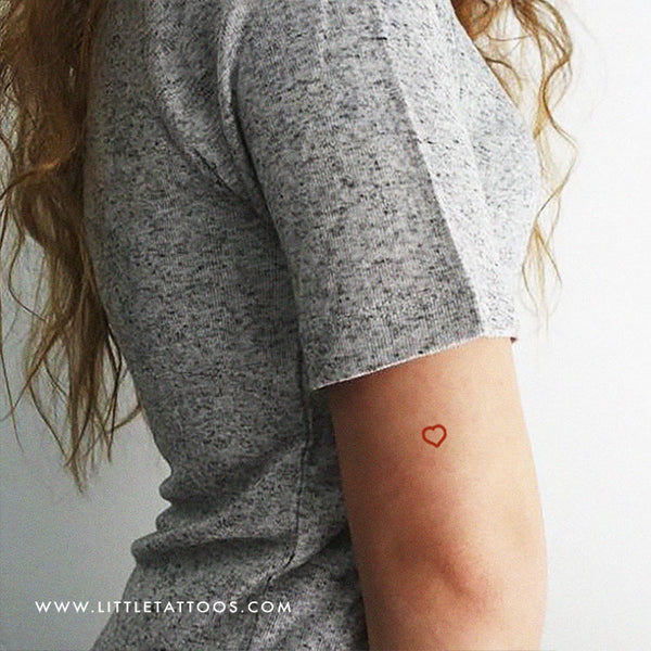 Small Red Heart Outline Temporary Tattoo - Set of 3