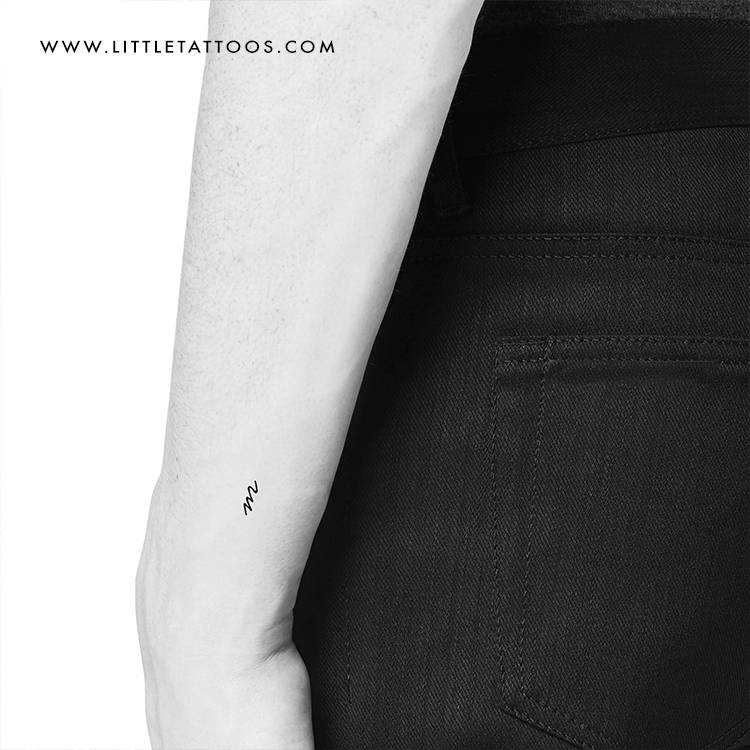 Tatuaje temporal de letra M manuscrita - Juego de 3