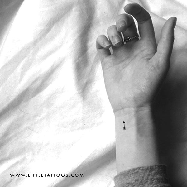 Tiny Arrow Temporary Tattoo - Set of 3