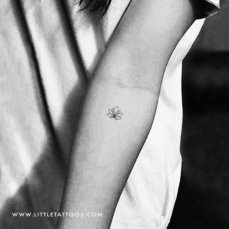 Little Fine Line Lotus Flower Temporary Tattoo - Set of 3