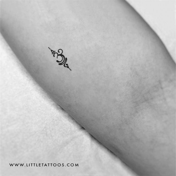 Sanskrit Symbol for Breathe Temporary Tattoo - Set of 3
