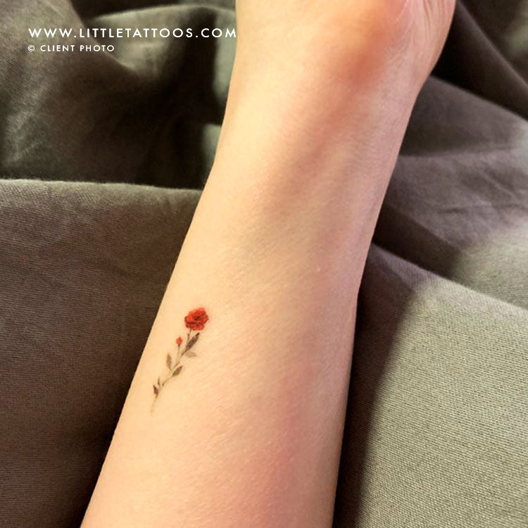 Tatuaje temporal de rosa roja de Lena - Juego de 3