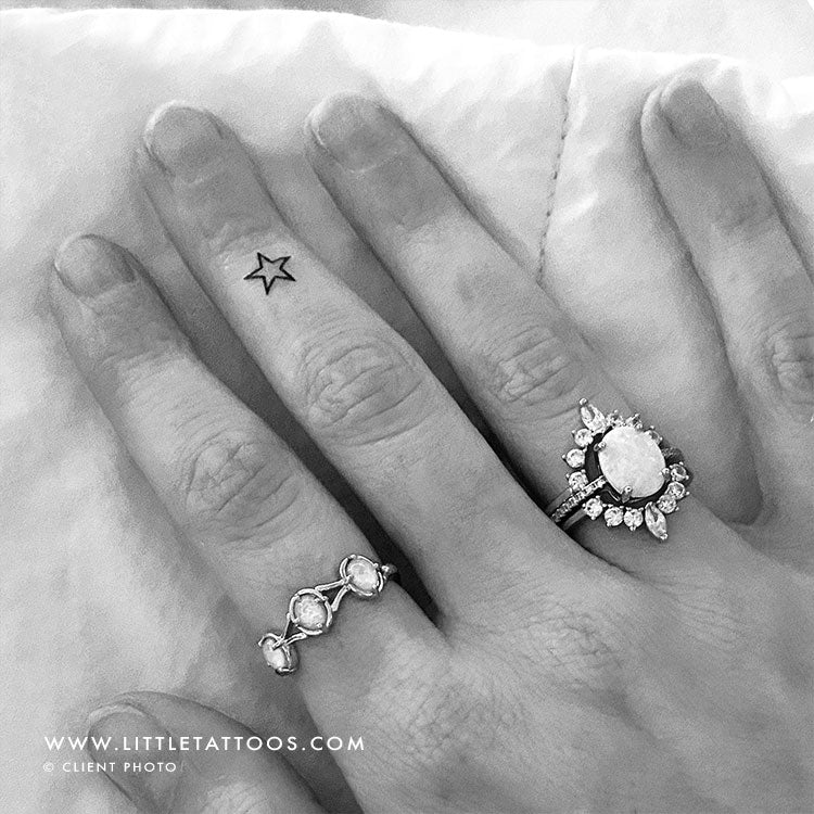 Star Outline Temporary Tattoo - Set of 3